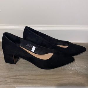 USED black Point heels / size 9 / A new day